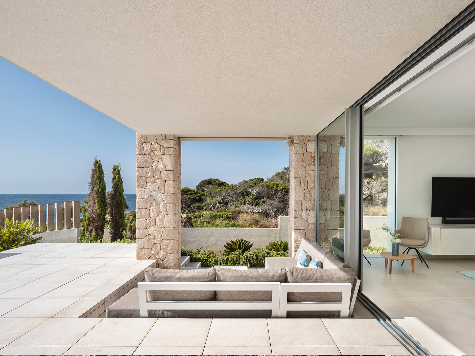 Villa en Mallorca por Ladaria Arquitectos